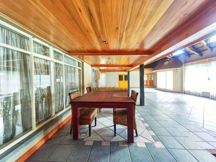 5 Bedroom Property for Sale in Grimbeeck Park North West